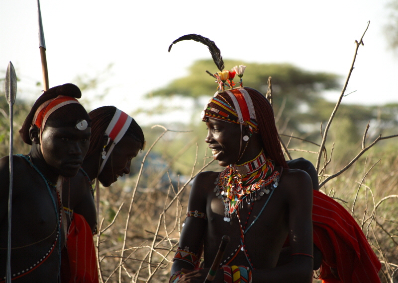 Il Ngwesi Masai im Dorf