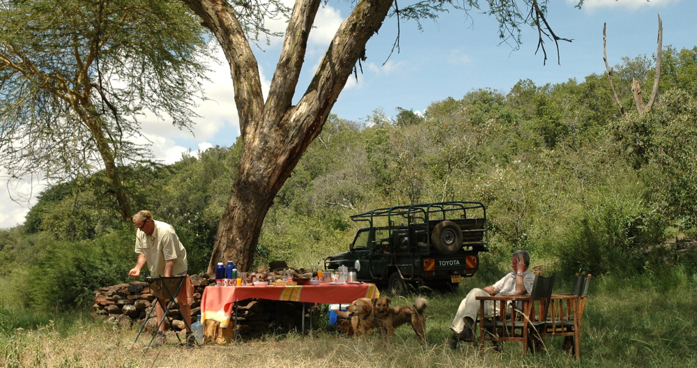 Sosian  Picknick  am Fluss